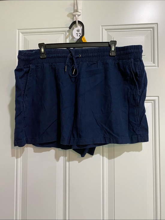 GAP Pants - GAP Navy Blue Drawstring Women’s Shorts